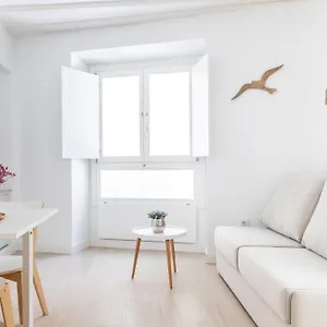 Villalobos By Time , Cadice Spagna